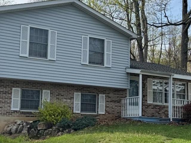 House for sale in Dillsburg, Pennsylvania