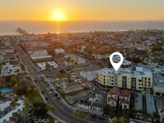 Condo for sale in Huntington Beach, California
