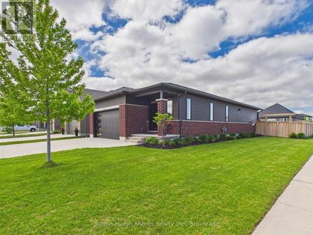 House for sale in Saugeen Shores, Ontario