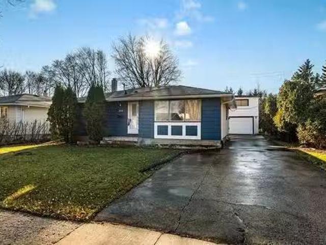House for sale in Selkirk, Manitoba