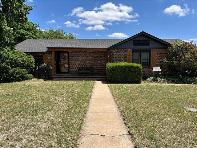House for sale in Hobart, Oklahoma