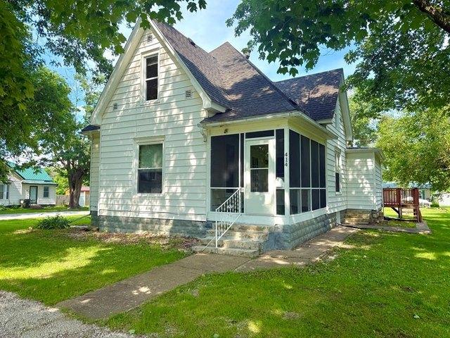 House for sale in La Plata, Missouri