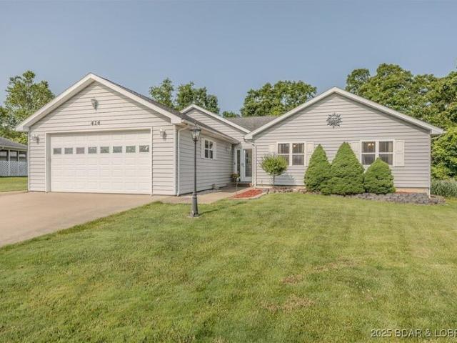 House for sale in Laurie