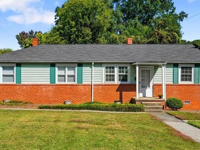 Condo for sale in Guilford, North Carolina