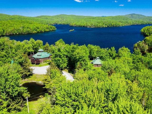 House for sale in Hyde Park, Vermont