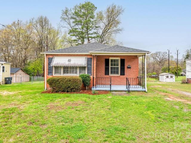 House for sale in Stanley, North Carolina