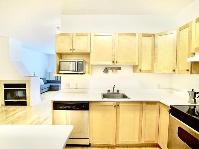 Apartment for rent in St. Leonard's, Quebec