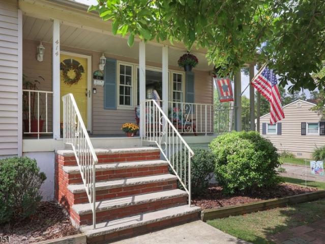 House for sale in Dunellen, Middlesex County