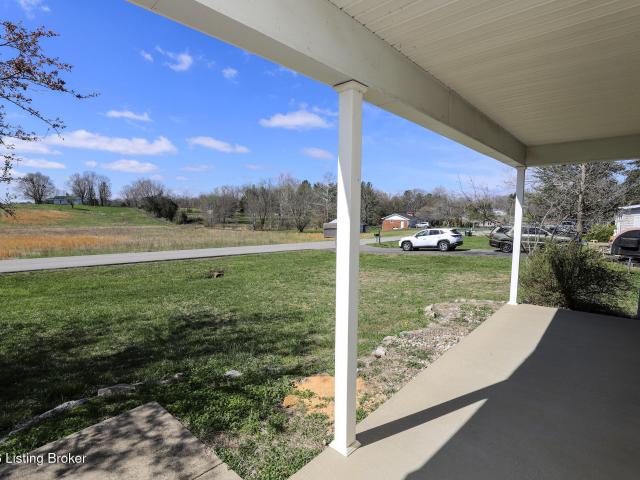 House for sale in Vine Grove, Kentucky
