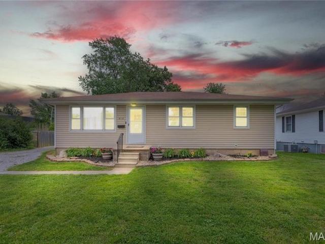 House for sale in Bethalto, Illinois
