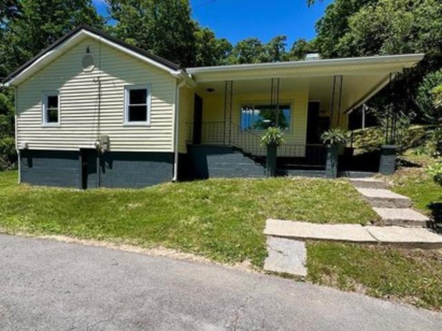 House for sale in Beckley, West Virginia