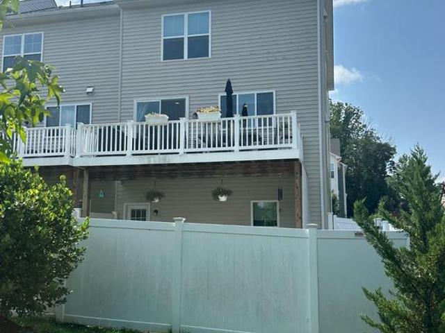 Townhouse for sale in Glen Burnie, Maryland