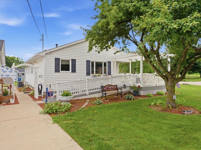 House for sale in Coal Valley, Illinois