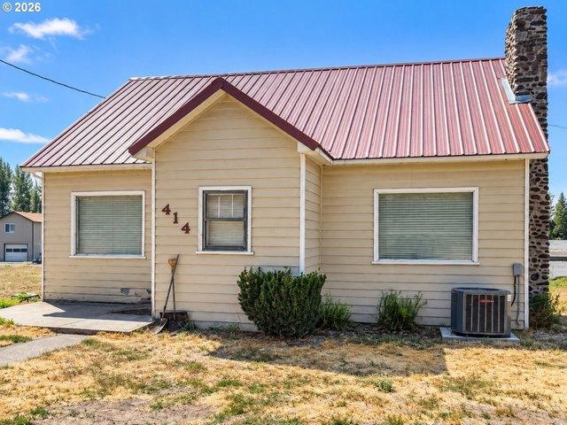 House for sale in Goldendale, Klickitat County