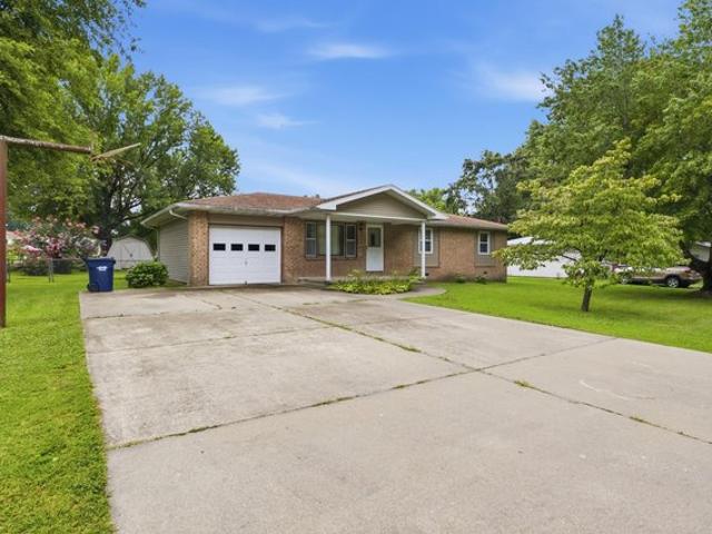 House for sale in Buffalo, Missouri