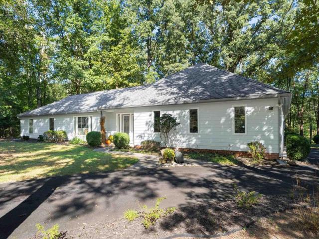 House for sale in Deer Run, Earlysville