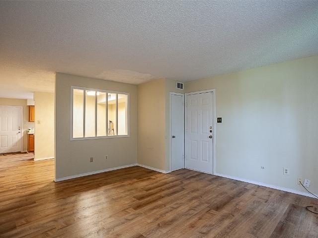 Townhouse for sale in Jefferson, Texas
