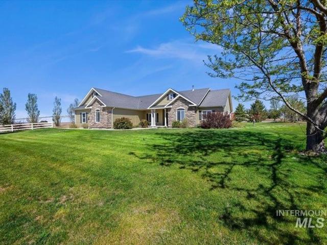 House for sale in Hansen, Idaho