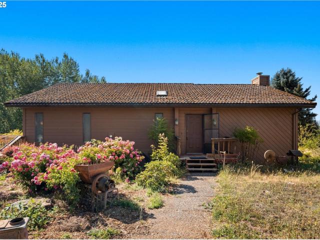 House for sale in Oregonia