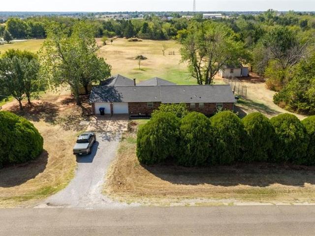 House for sale in Edmond, Oklahoma County