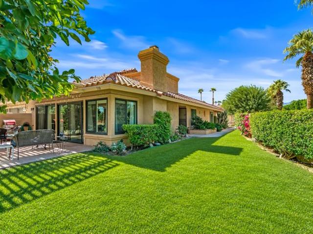 Condo for sale in Palm Desert, Riverside County