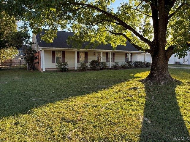 House for sale in Huntington Place, Northport