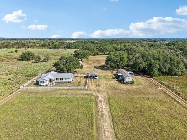 House for sale in Smithville, Bastrop County