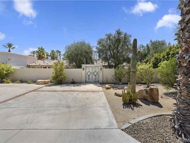 House for sale in Rancho Mirage