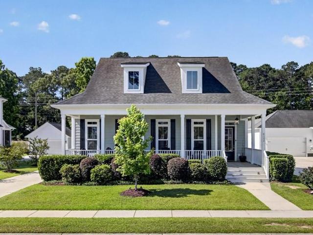 House for sale in Ravenel, South Carolina