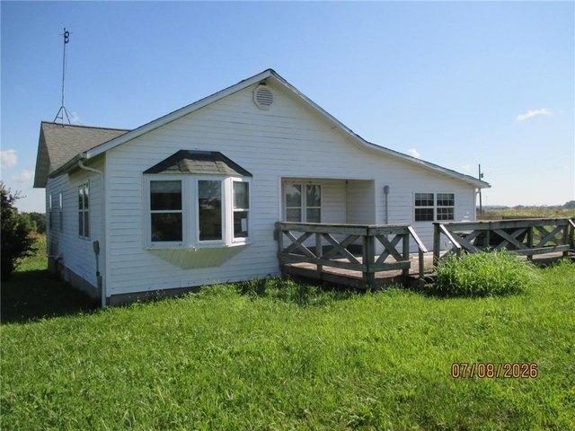 House for sale in Barnett, Missouri