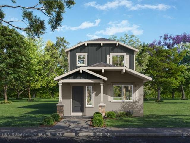 Townhouse for sale in Redmond, Deschutes County