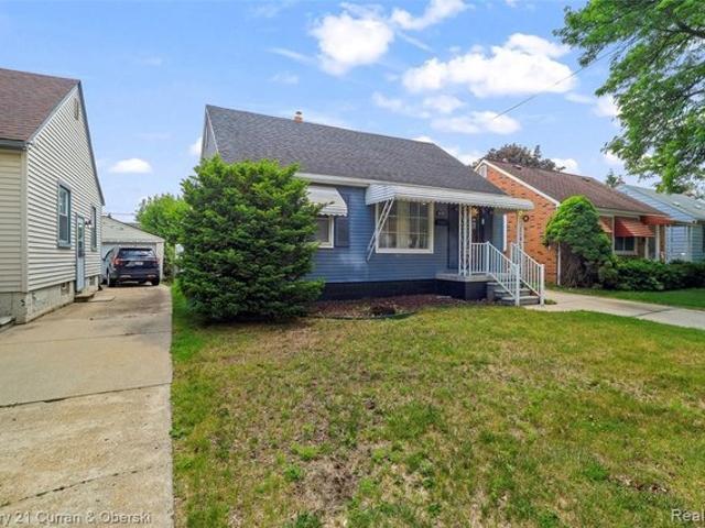 House for sale in Dearborn Heights, Michigan
