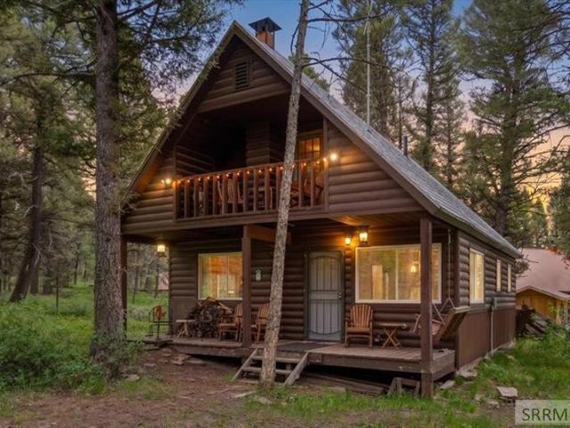 House for sale in Island Park, Idaho