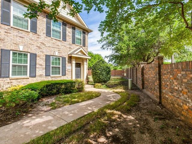 Townhouse for sale in Richardson, Texas
