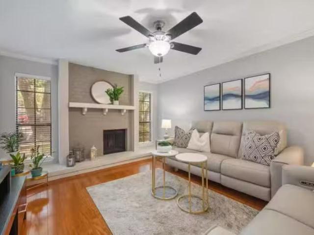 Condo for sale in Austin