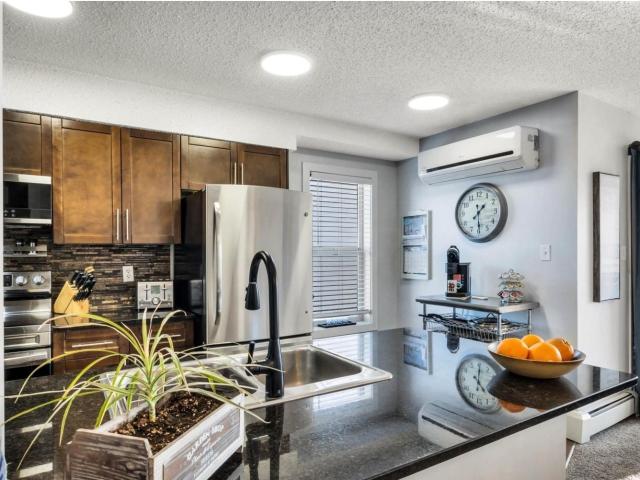 Apartment for sale in Wedgewood, Alberta