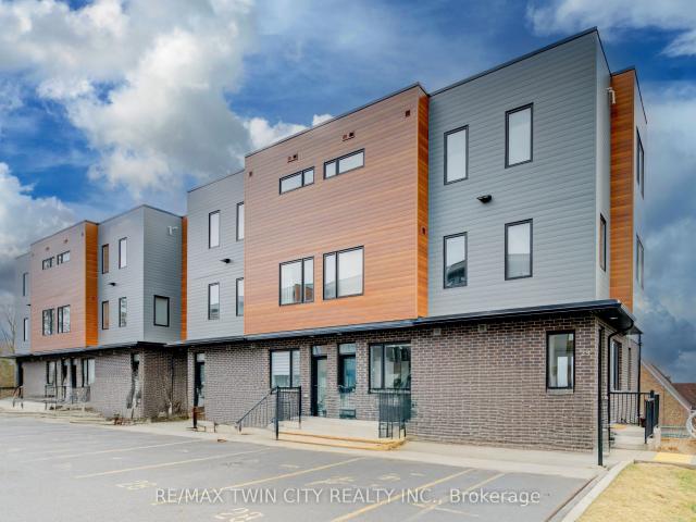 Condo for sale in Kitchener, Ontario