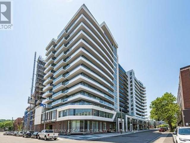Condo for sale in Hamilton