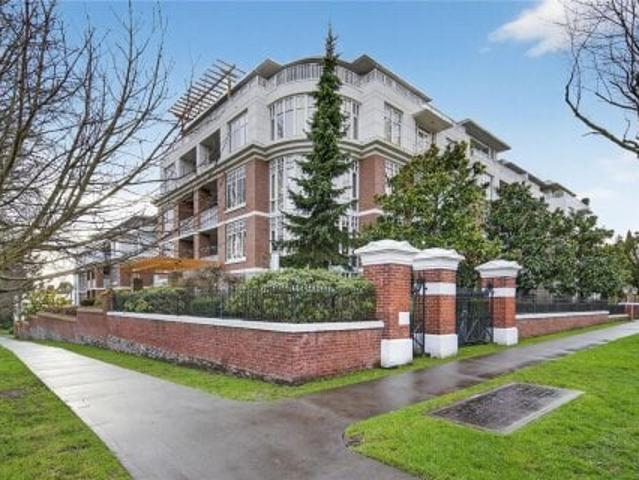 Condo for sale in Victoria, British Columbia