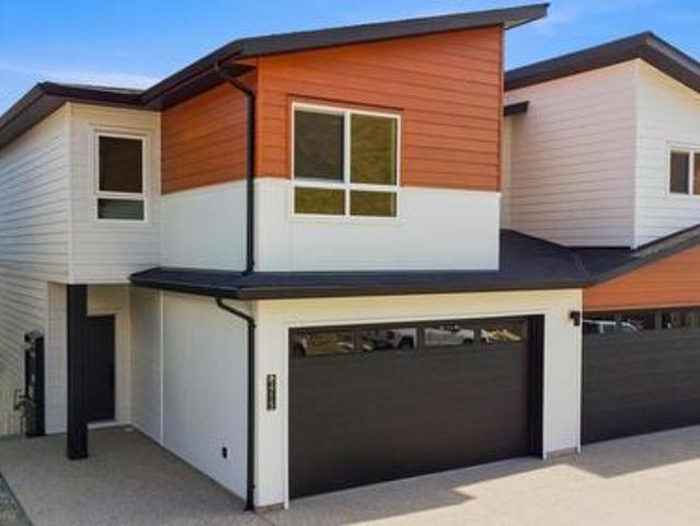 House for sale in Coldstream, Regional District of North Okanagan