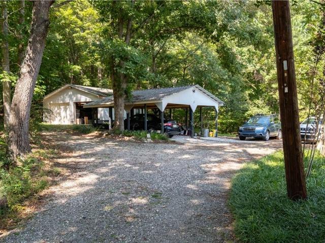 House for sale in Elkin, North Carolina