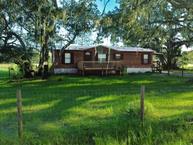 House for sale in Zolfo Springs, Florida