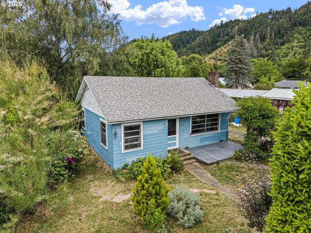 House for sale in Oregonia
