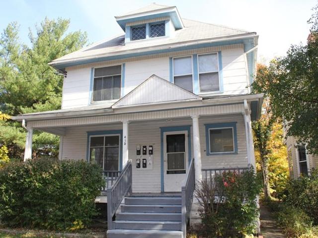 House for sale in Vine, Kalamazoo