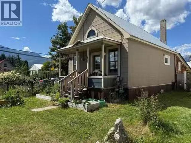House for sale in Revelstoke, British Columbia