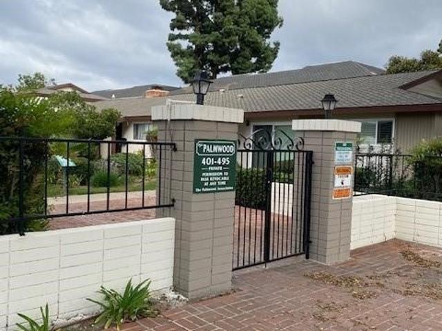 Condo for sale in Tustin, California