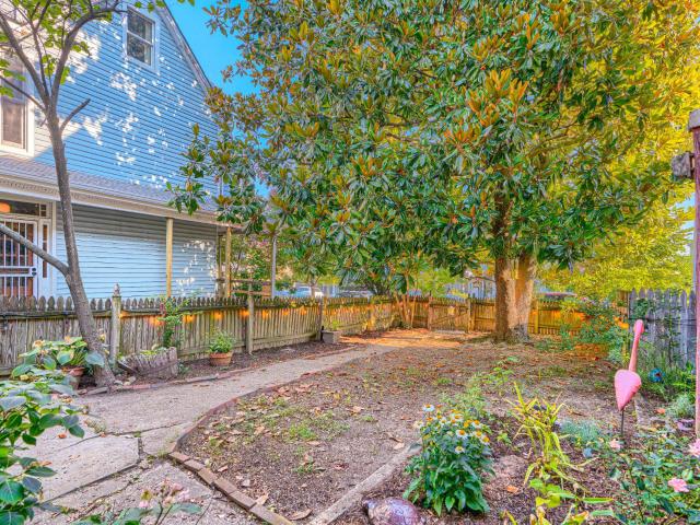 House for sale in Gibsonton, Maryland
