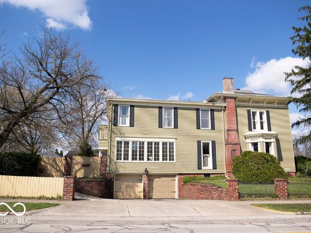 House for sale in Crawfordsville, Indiana