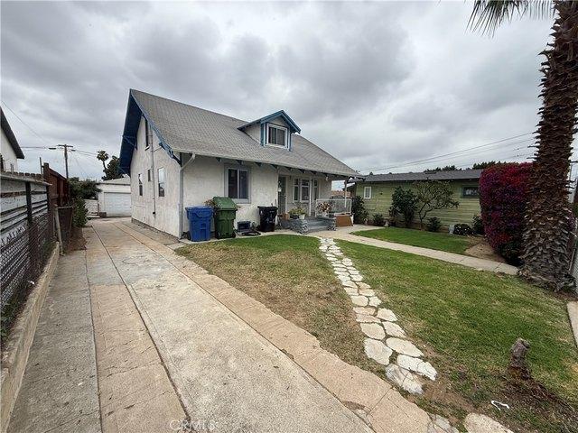 House for sale in Canoga Park, California