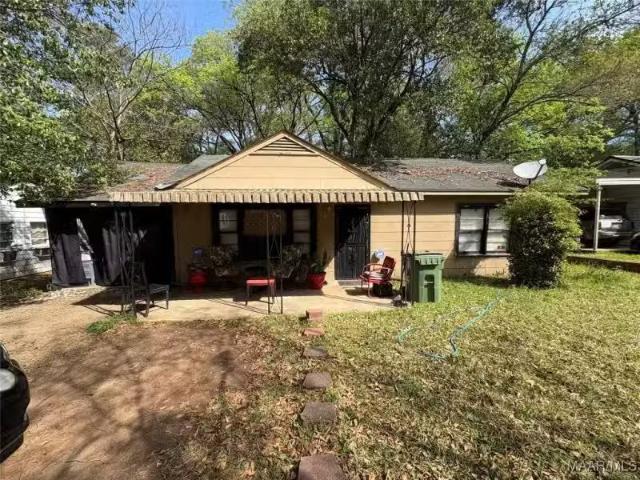 House for sale in Montgomery